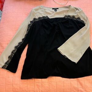 Size 12 Dress Blouse Black and Beige/Grey with Lace Trim